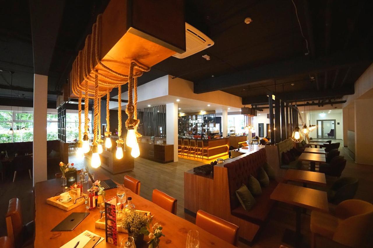 Hotel Diwotel 4*